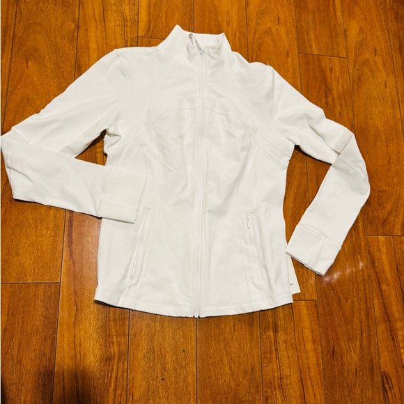 NWT LULULEMON ATHLETICA women